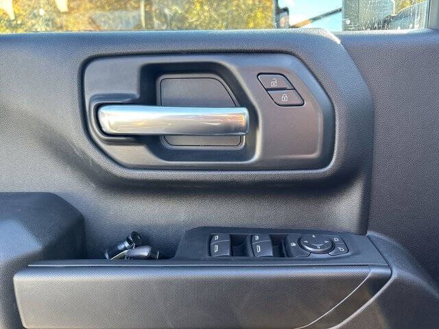 2026 Chevrolet Silverado 3500HD CC Work Truck