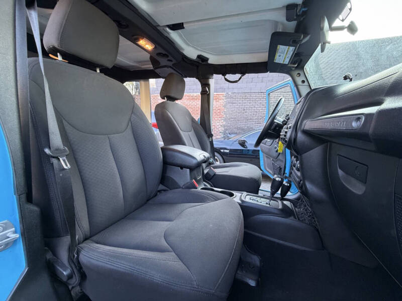 2017 Jeep Wrangler Unlimited Sport