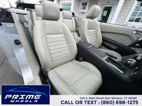 2010 Ford Mustang V6 Premium