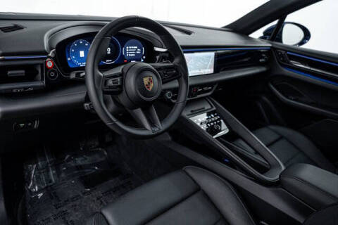 2025 Porsche Macan 4 Electric