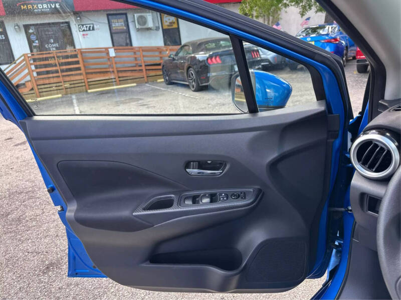 2021 Nissan Versa SV