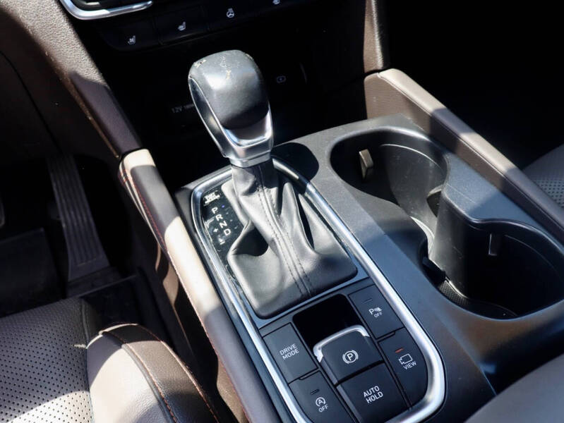 2019 Hyundai Santa Fe Ultimate 2.4L