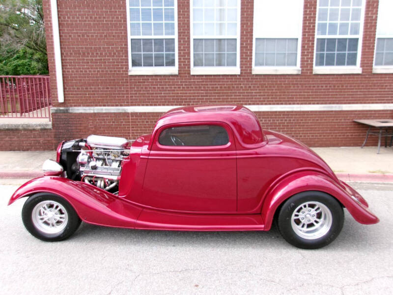 1934 Ford 3 WINDOW COUPE