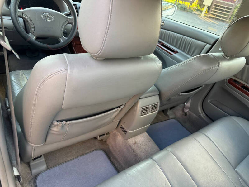 2006 Toyota Camry XLE photo 21