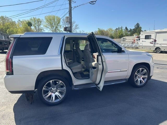 2015 Cadillac Escalade Luxury