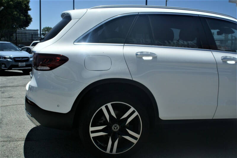 2021 Mercedes-Benz GLC GLC 300