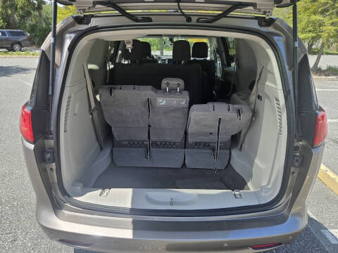2018 Chrysler Pacifica L