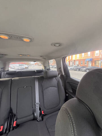 2014 GMC Acadia SLE-1