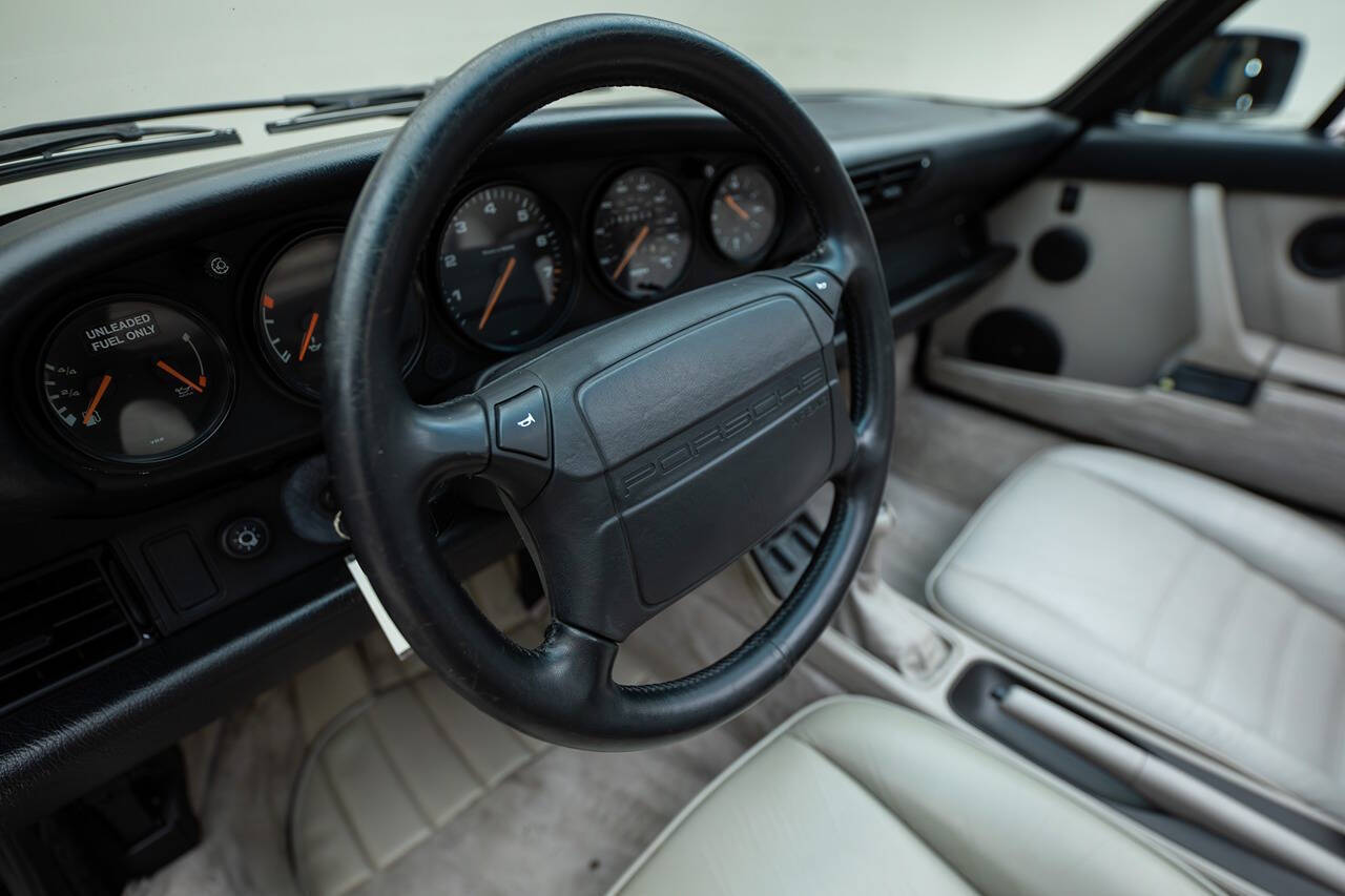 1990 Porsche 911 128