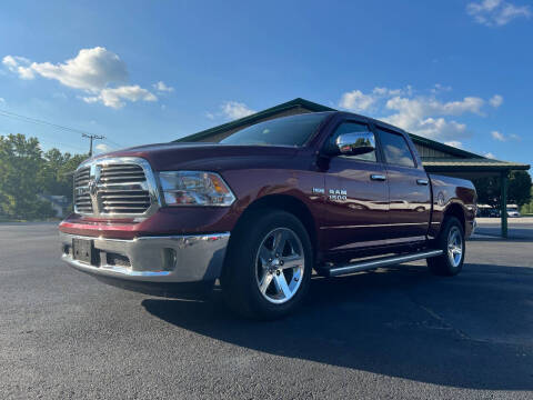 2018 RAM 1500 SLT
