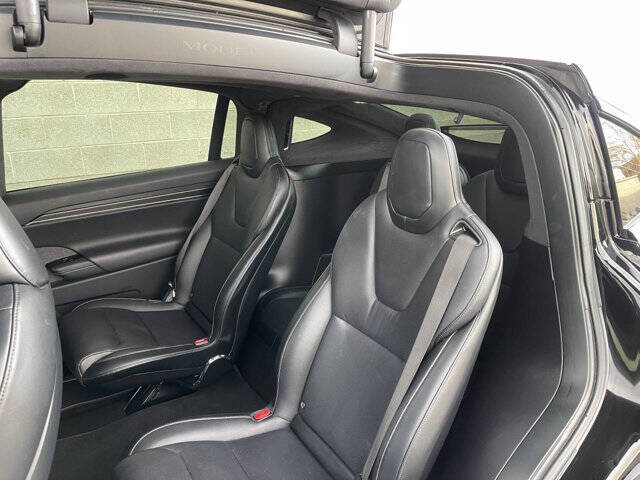 2022 Tesla Model X Plaid