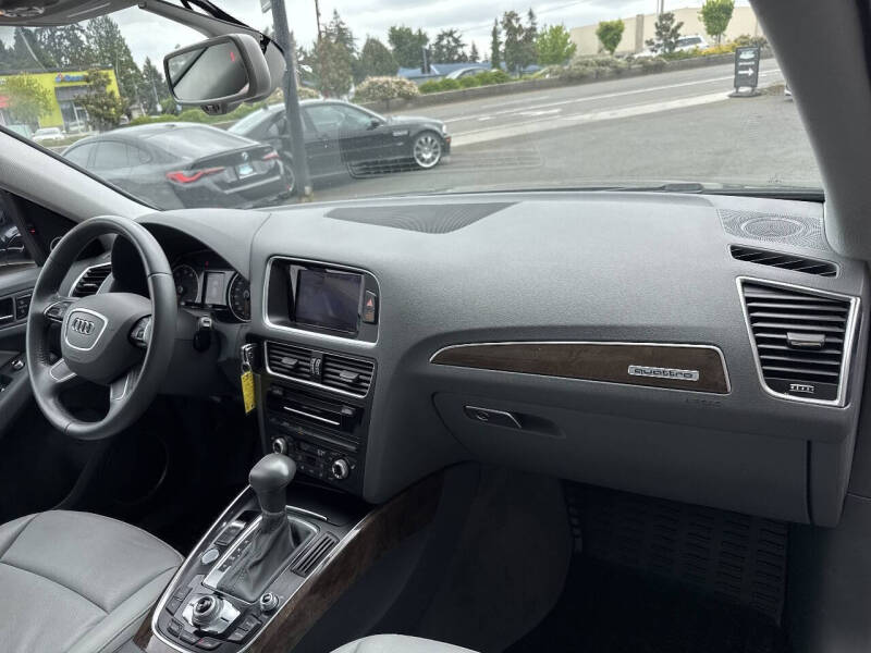 2016 Audi Q5 2.0T quattro Premium Plus