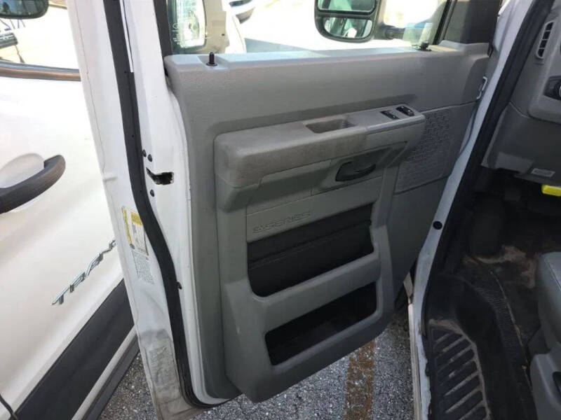 2023 Ford E-Series