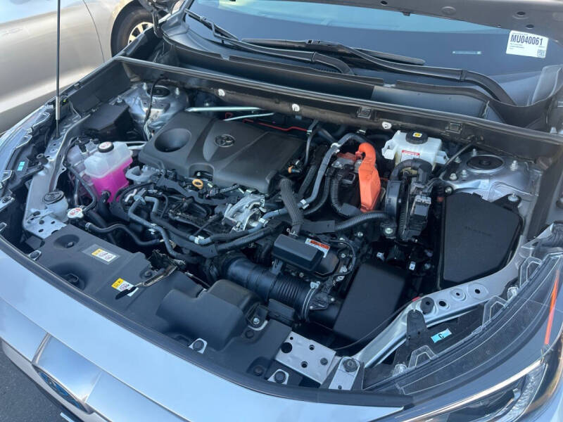 2021 Toyota RAV4 Hybrid XLE Premium