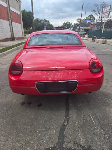 2004 Ford Thunderbird Deluxe