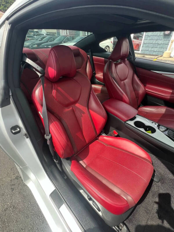 2019 Infiniti Q60 Red Sport 400