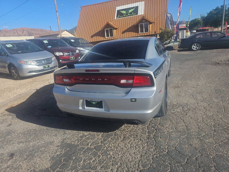 2012 Dodge Charger SE
