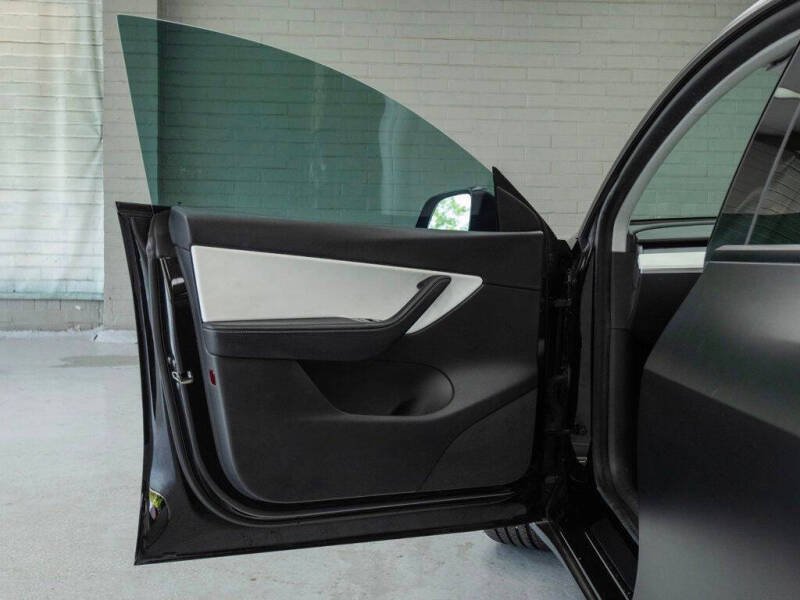 2020 Tesla Model Y Performance