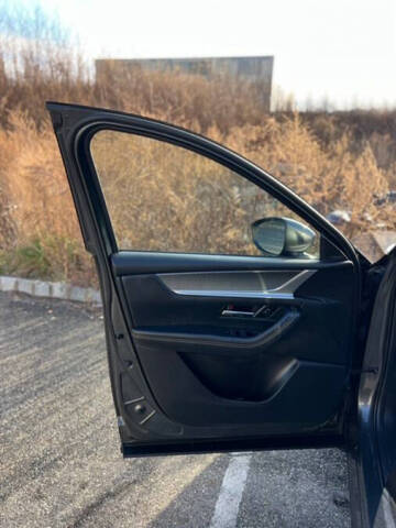 2024 Mazda CX-90 Plug-in Hybrid Premium