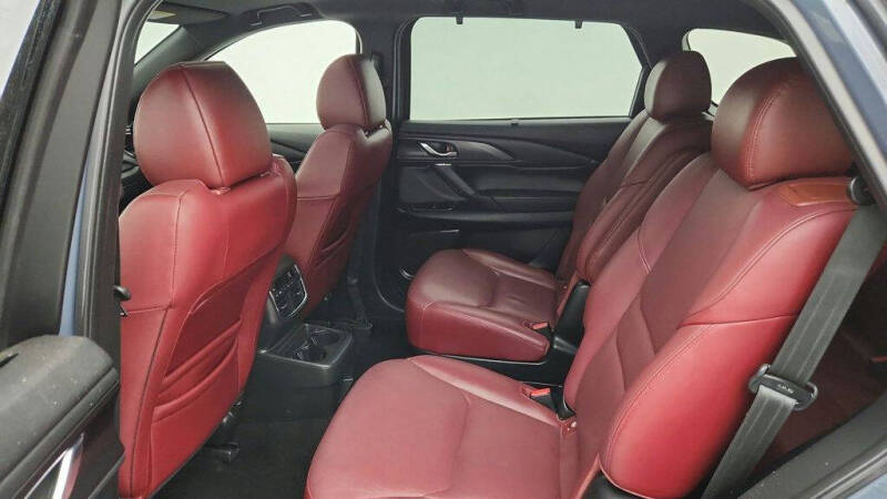 2023 Mazda CX-9 Carbon Edition
