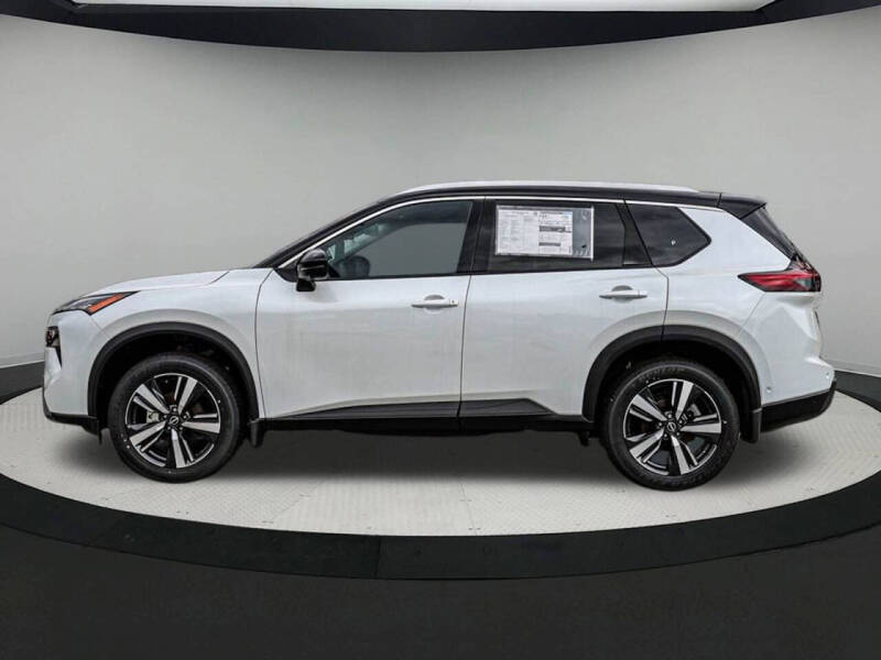 2025 Nissan Rogue SL