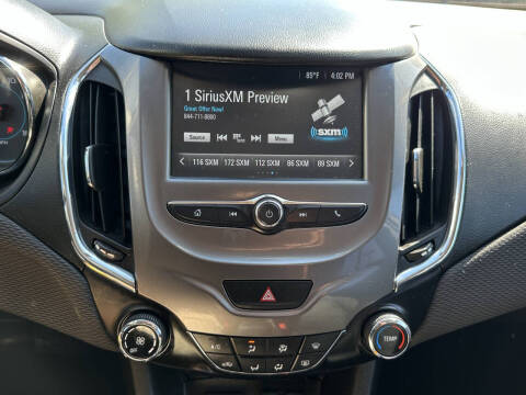 2017 Chevrolet Cruze LT Auto