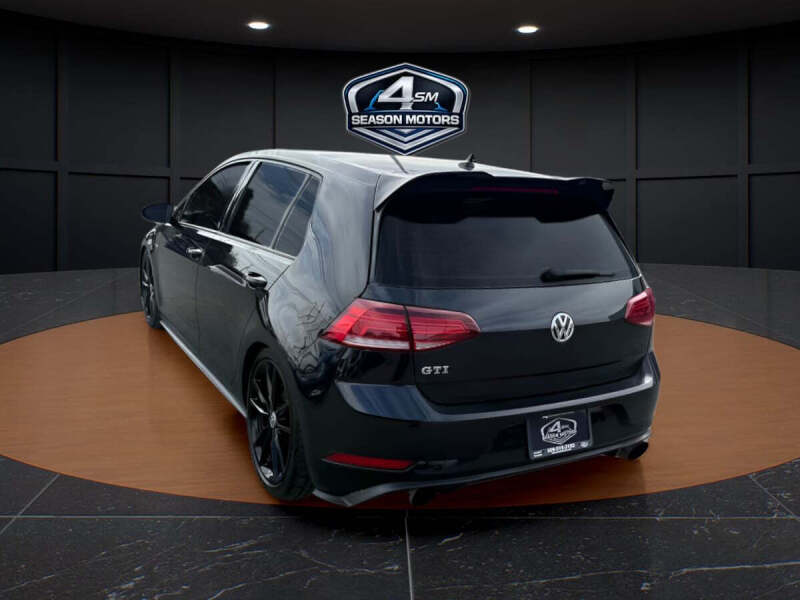 2018 Volkswagen Golf GTI S