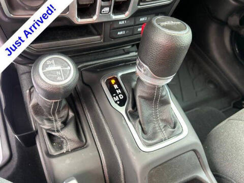 2025 Jeep Gladiator NightHawk
