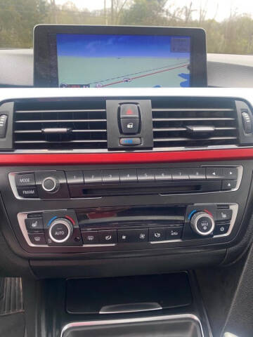 2012 BMW 3 Series 328i