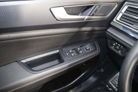 2024 Volkswagen Atlas Cross Sport SEL Premium R-Line 4Motion