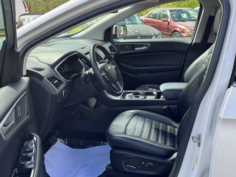 2019 Ford Edge SEL - Photo 10