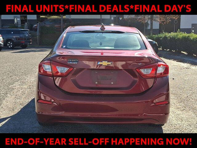 2017 Chevrolet Cruze LT Auto