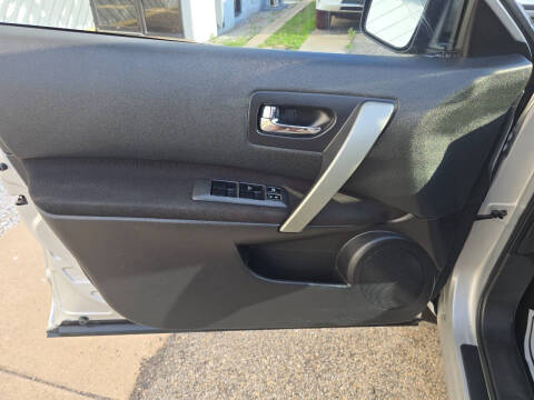2013 Nissan Rogue SV