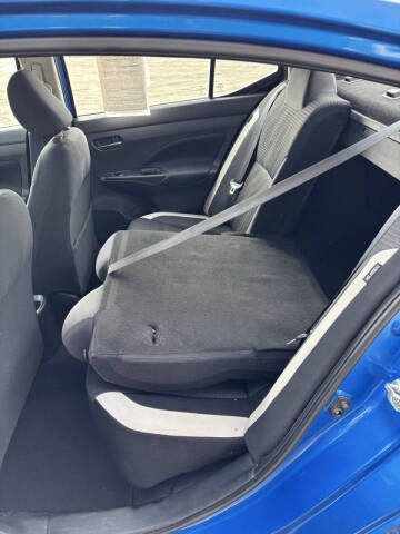 2021 Nissan Versa SV