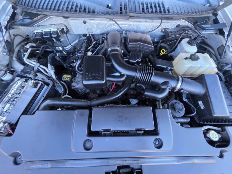 2012 Ford Expedition XLT