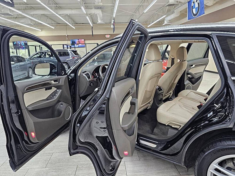 2017 Audi Q5 2.0T quattro Premium Plus