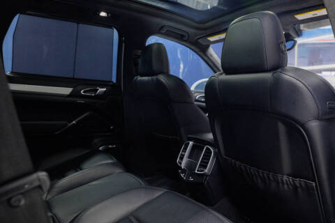 2015 Porsche Cayenne Turbo