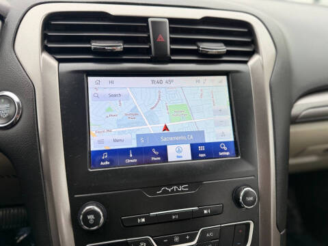 2020 Ford Fusion Hybrid SE