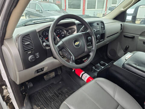 2014 Chevrolet Silverado 3500HD CC Work Truck