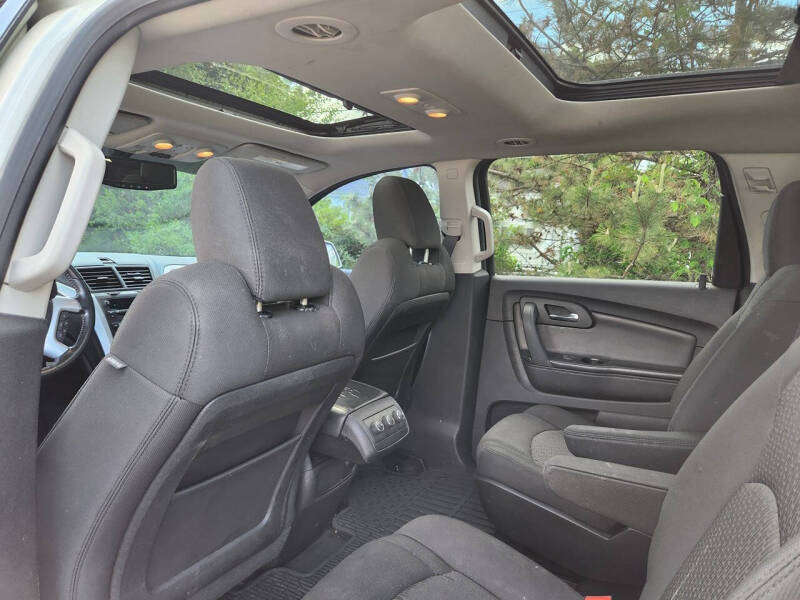 2012 Chevrolet Traverse LT