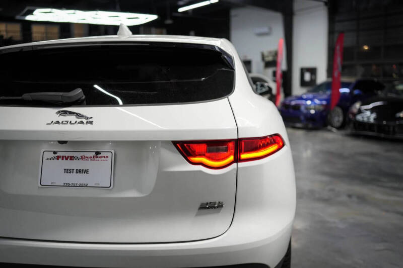 2017 Jaguar F-PACE 35t Premium