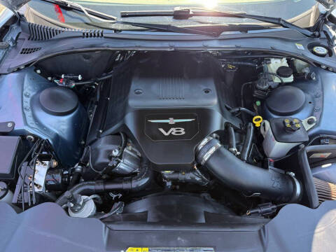 2005 Ford Thunderbird Deluxe