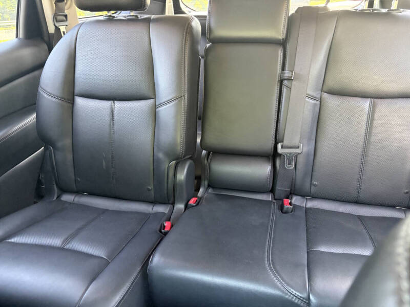 2013 Nissan Pathfinder Platinum