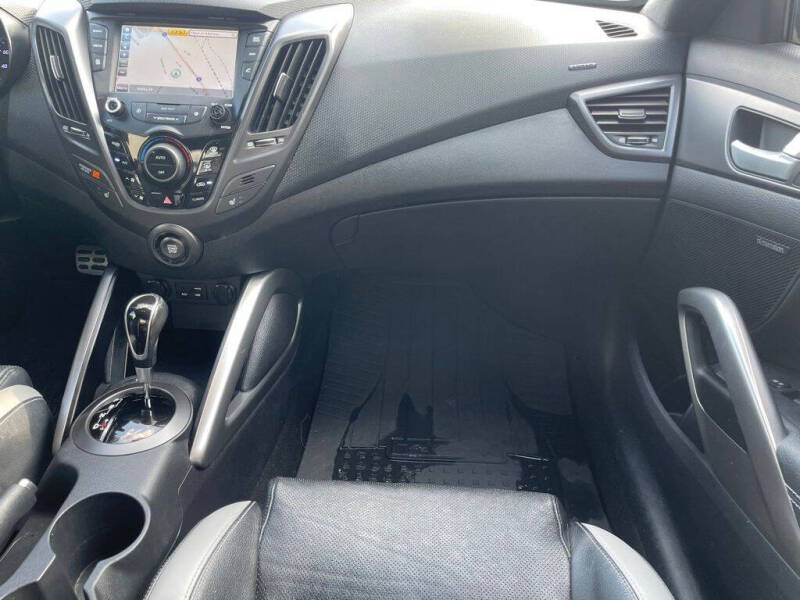 2017 Hyundai Veloster