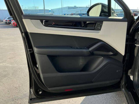 2026 Porsche Cayenne Coupe