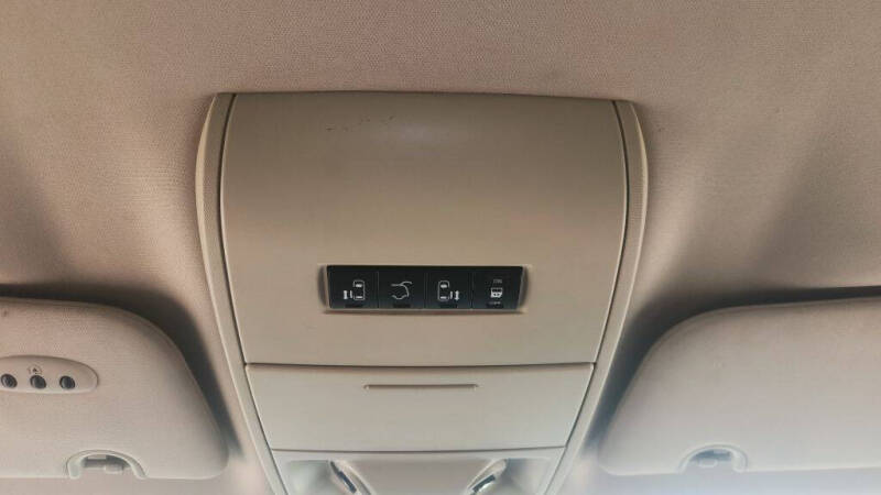 2016 Chrysler Town and Country Touring