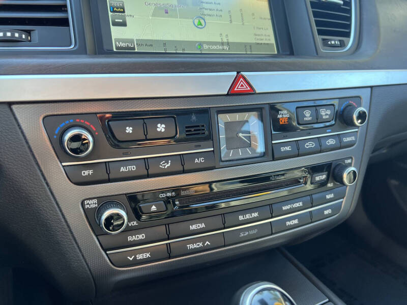 2015 Hyundai Genesis 5.0L