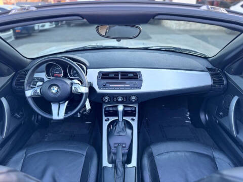 2008 BMW Z4 3.0i