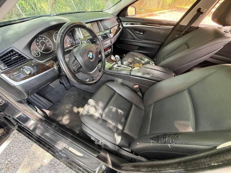 2015 BMW 5 Series 528i
