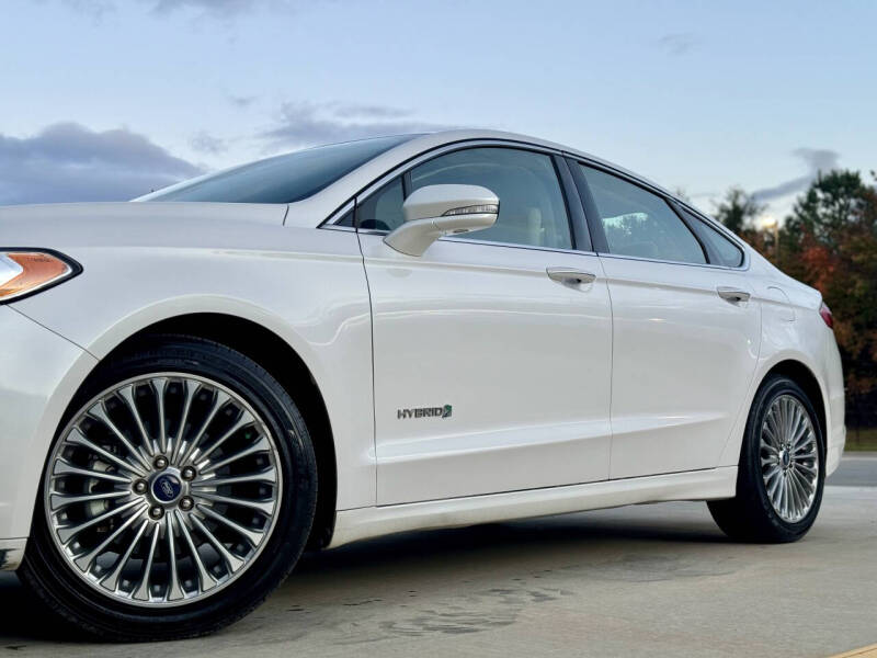 2014 Ford Fusion Hybrid Titanium